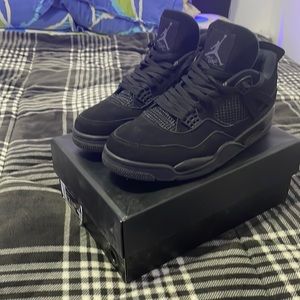 Authentic Jordan 4 Black Cat Used Size 12